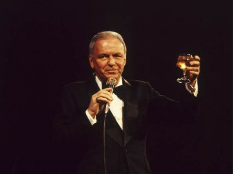 Sinatra: El Concierto, tributo al máximo crooner con la Big Band Jazz de Elías Ochoa
•	Domingo 21 de agosto, Teatro Libanés
•	Tocará la Big Band Jaz...