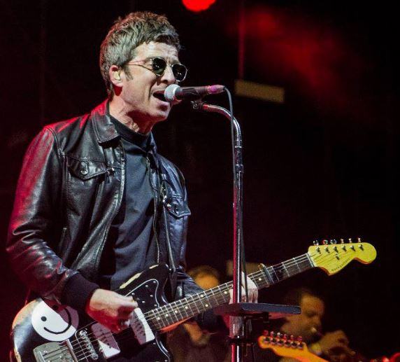 Allison, Enjambre, Camilo Séptimo, Noel Gallagher’s  High Flying Birds y Panteón Rococó - Reseña