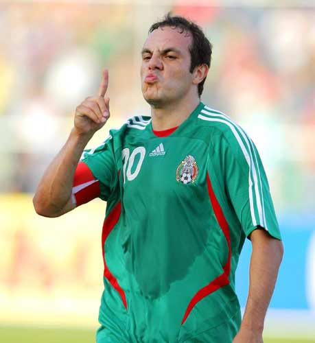 Cuauhtemoc Blanco decidió retirarse de la selección en el pasado  juego contra Canada del hexagonal clasificatorio para el mundial del 2010.

Mucha...