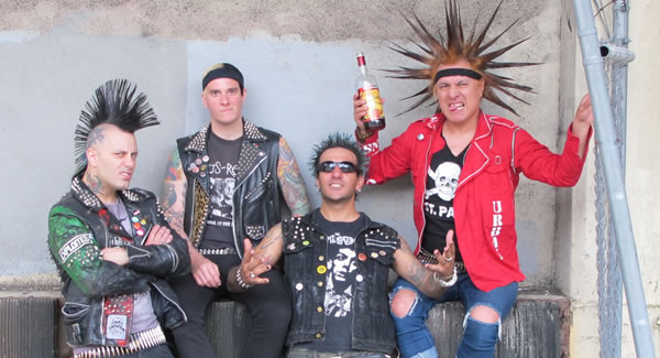 The Casualties: 25 años rebelándose