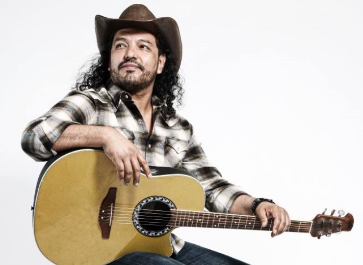 PACO NIVON presenta su propuesta de Country Rock