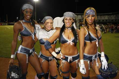 La Lingerie Football League (LFL) visita México, y vendrá con todas las estrellas de la liga para  su juego de Estrellas 2012 el próximo 5 de Mayo en...