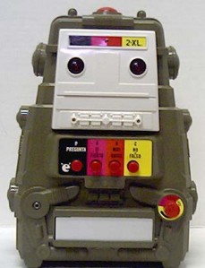 Para todos aquellos que crecimos en los 80´s, seguramente recordarán al robot de <B>2-XL</B>, un simpatico robot creado por el Dr. Michael J. Freeman,...