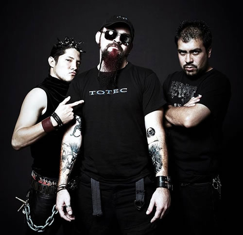 Desde el 2001 TOTEC ha estado sonando en la escena rockera nacional con su propuesta de Power Industrial. En ese año producen su primer material Mexic...