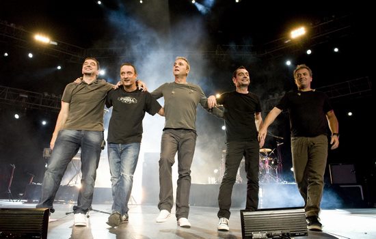 HOMBRES G Y ENANITOS VERDESHuevos Revueltos de regreso en la Arena CDMX, Hombres G, Enanitos Verdes, Huevos Revueltos Tour, Arena CDMX, Sold Out