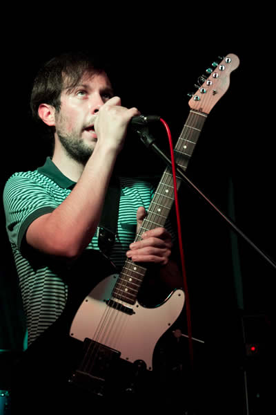 NEON WALRUS PRESENTANDO EPICO - 24 MARZO